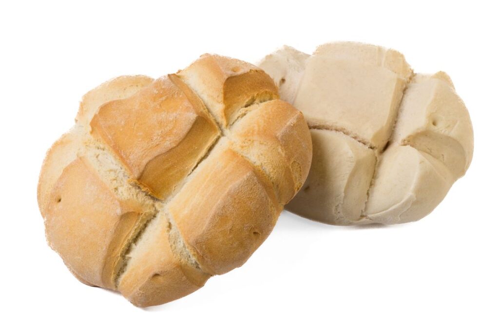 Pan mini candeal en sus versiones cocida y precocida elaborado por Fadispan 